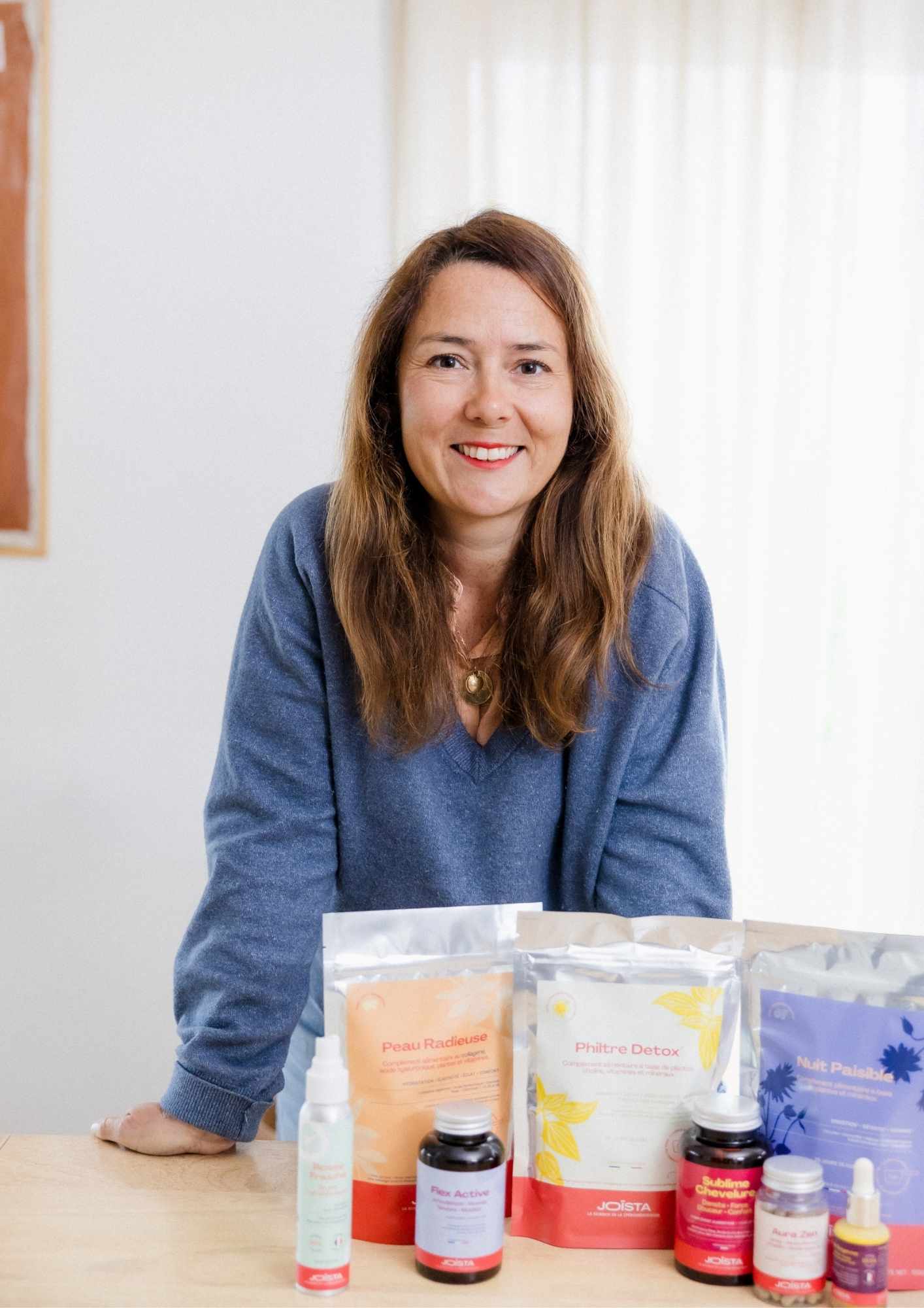 fondatrice de joïsta à côté des compléments alimentaires naturels pour soulager les symptômes de ménopause